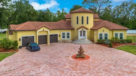 314 W Kelly Park Road Apopka FL 32712
