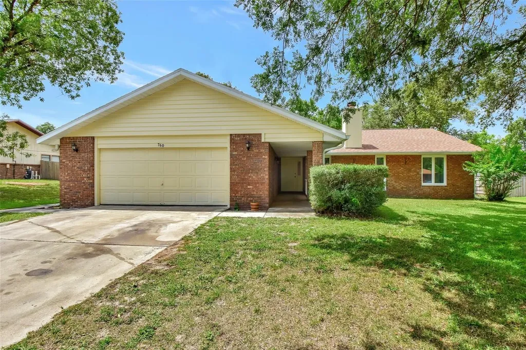 760 Briarcrest Drive Orange City FL 32763