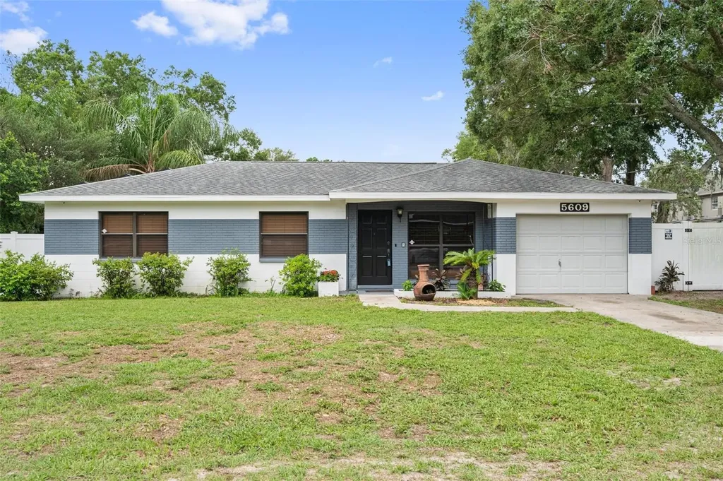 5609 Neal Drive Tampa FL 33617