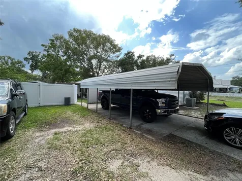 501 W Mclendon Street Plant City FL 33563