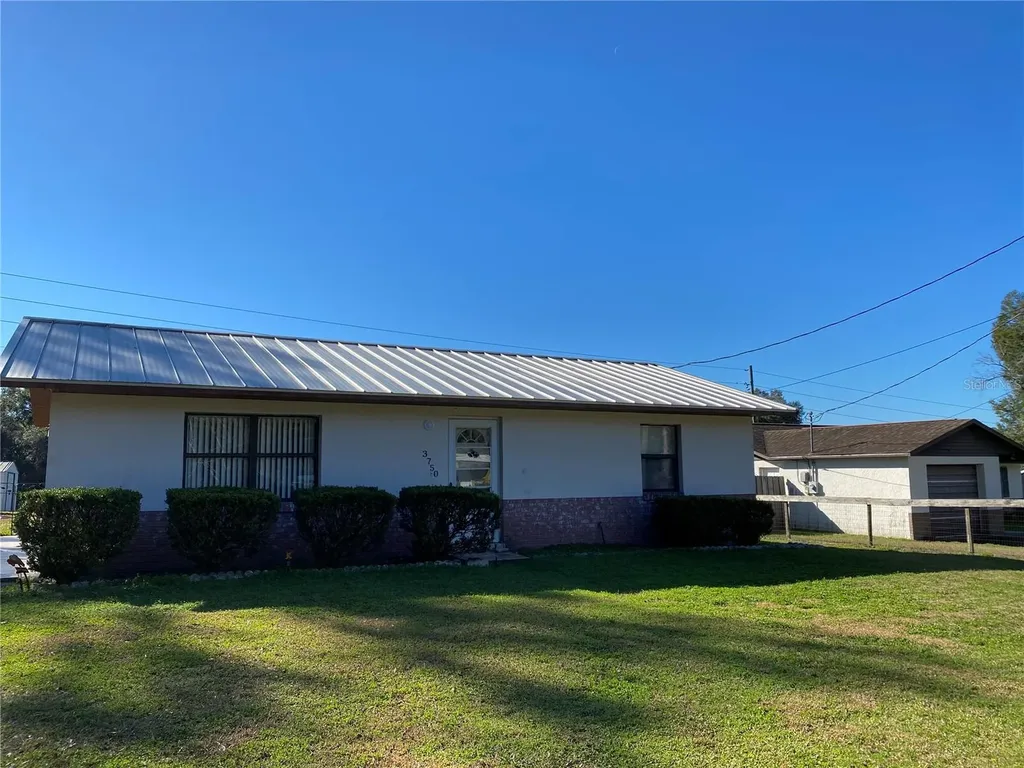 3750 SE 134th Place Belleview FL 34420