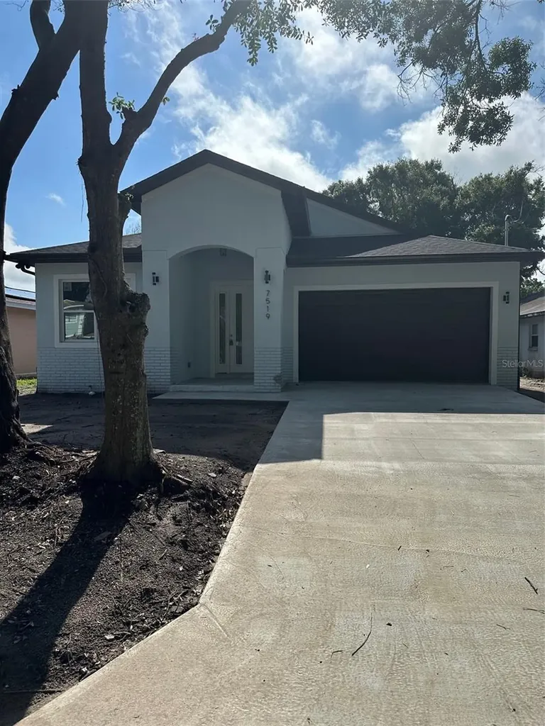 7519 N Clark Avenue Tampa FL 33614