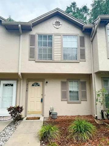 2138 Fletchers Point Circle Tampa FL 33613