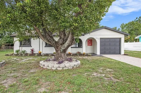 1713 Cardinal Drive Clearwater FL 33759