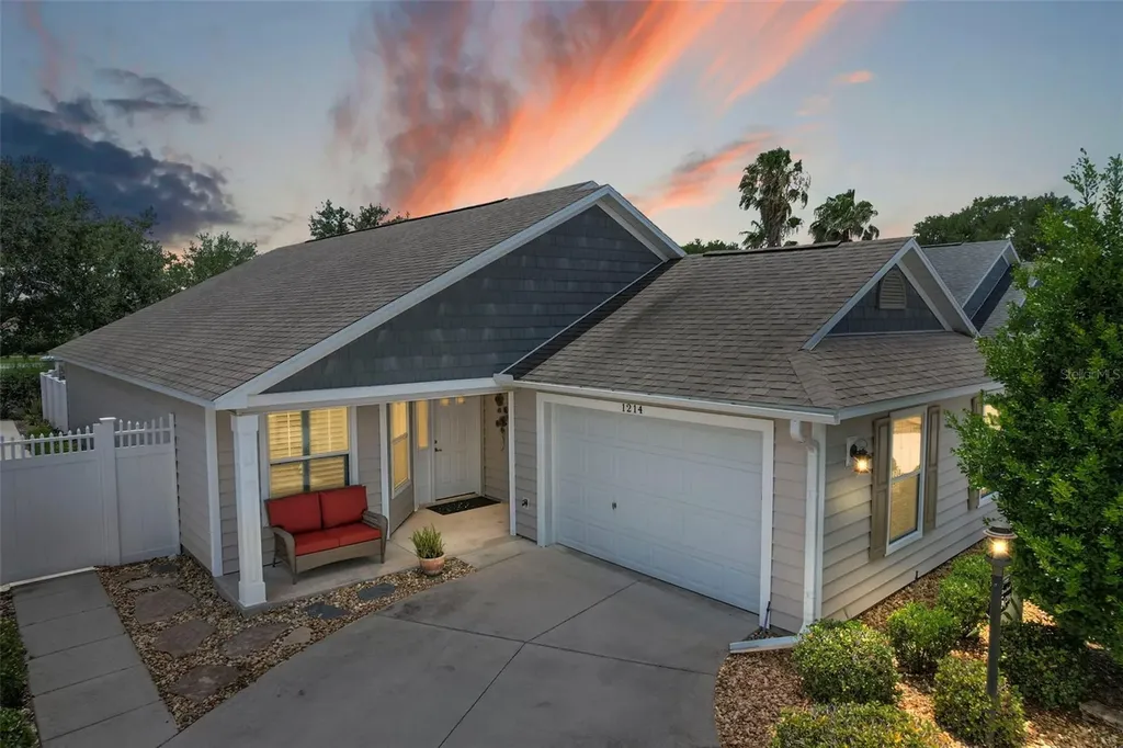 1214 Merryweather Way The Villages FL 32162