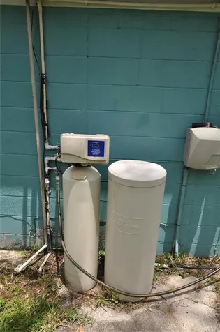 1905 E Carol Drive Plant City FL 33563