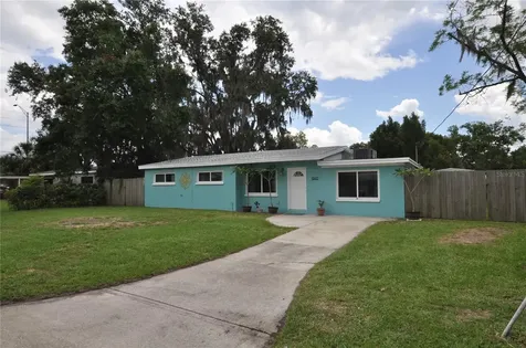 1905 E Carol Drive Plant City FL 33563