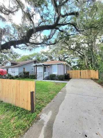 1023 Bentley Street Orlando FL 32805