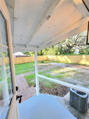 1023 Bentley Street Orlando FL 32805