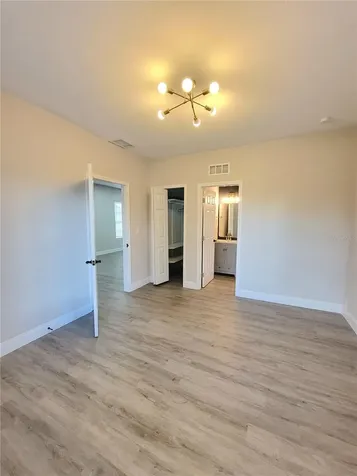 1023 Bentley Street Orlando FL 32805