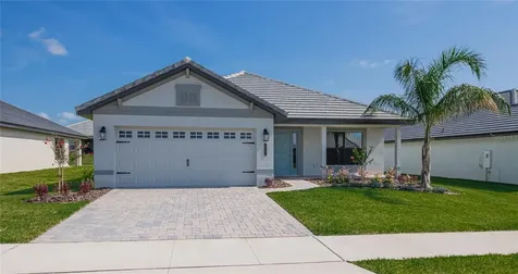 4921 Vue Delac Pass Auburndale FL 33823