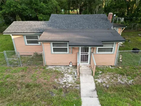 4601 Gilbert Street Sanford FL 32771