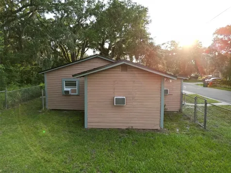 4601 Gilbert Street Sanford FL 32771
