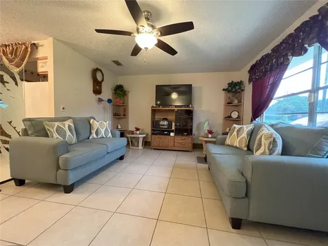 11686 SE 72nd Court Road Belleview FL 34420