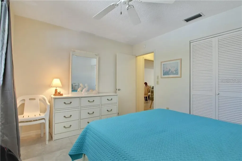 525 Parkdale Venice FL 34285