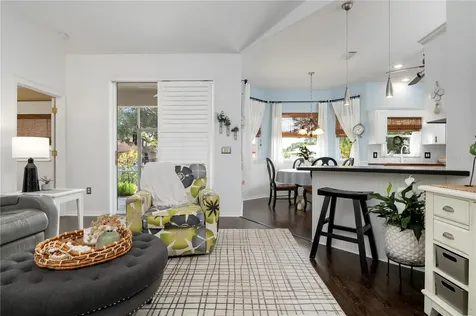 2061 Old Pine Way Sarasota FL 34232