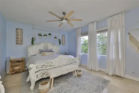 531 Bimini Bay Boulevard Apollo Beach FL 33572