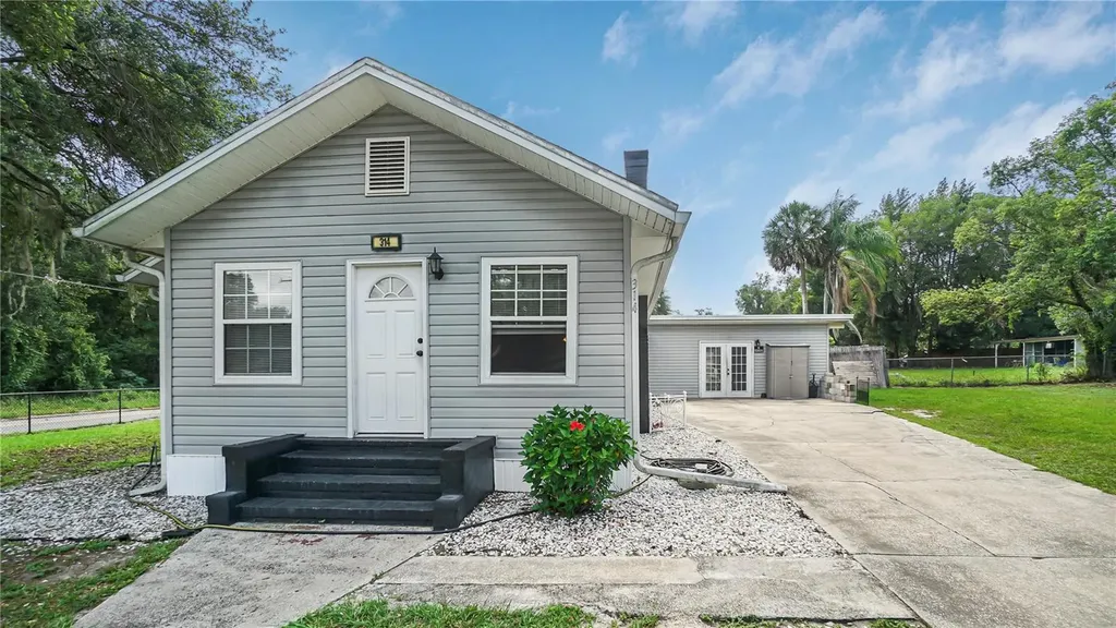 314 N Moss Street Leesburg FL 34748