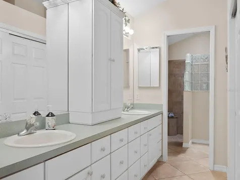 2521 Caribe Drive The Villages FL 32162