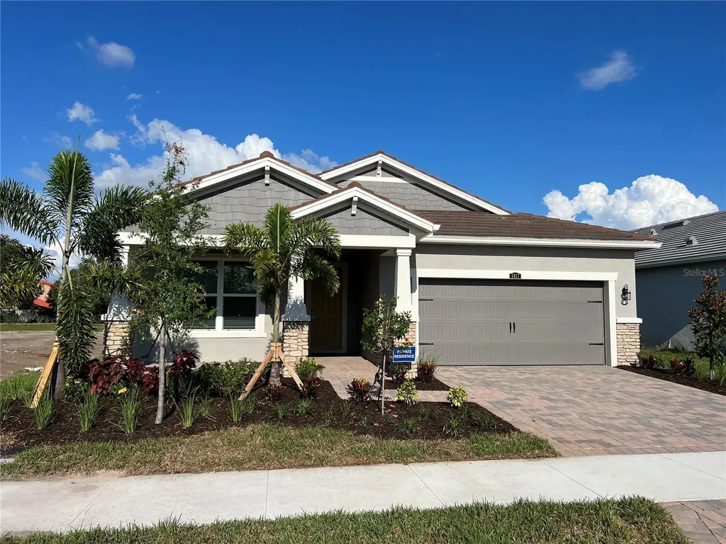 5817 Long Shore Loop Sarasota FL 34238