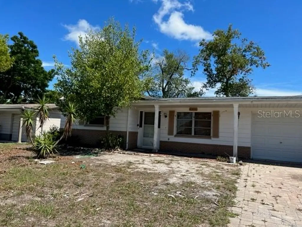 4300 Belleville Avenue Holiday FL 34691