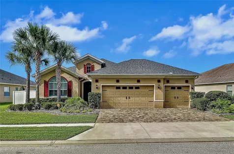 19018 Falcon Crest Boulevard Land O Lakes FL 34638