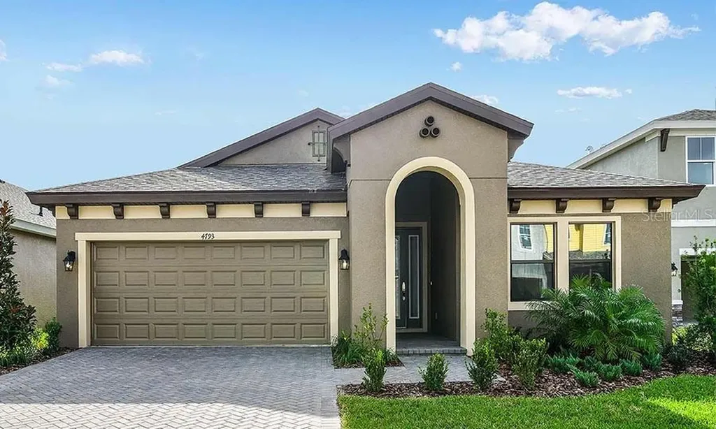 14618 Horse Trot Road Lithia FL 33547