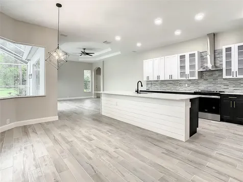10218 Garden Alcove Drive Tampa FL 33647