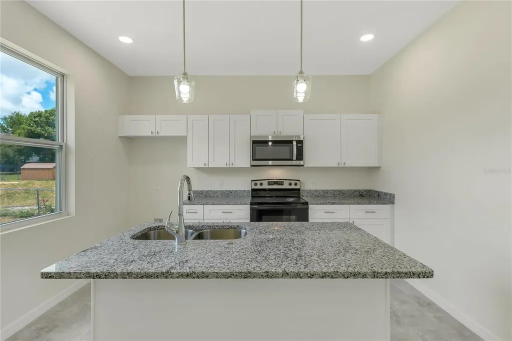 206 W Crescent Drive Lakeland FL 33805
