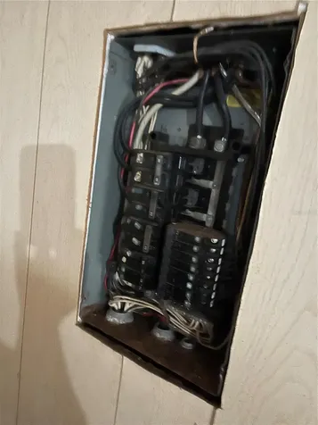 103 W Hamilton Avenue Tampa FL 33604