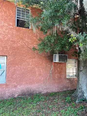 103 W Hamilton Avenue Tampa FL 33604