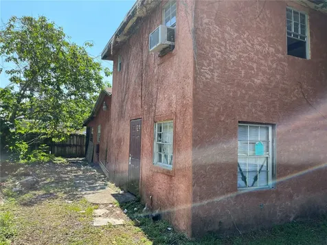 103 W Hamilton Avenue Tampa FL 33604