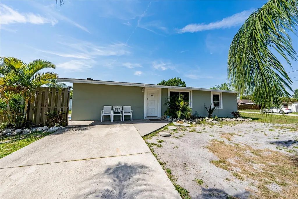 4550 Webber Street Sarasota FL 34232