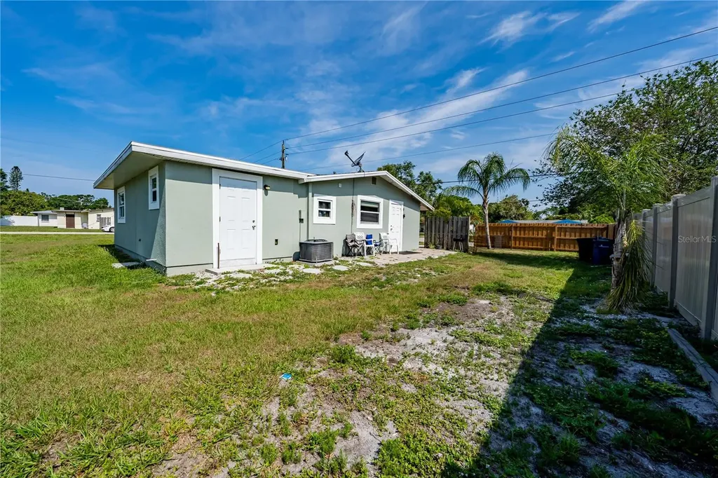 4550 Webber Street Sarasota FL 34232