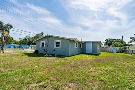 4550 Webber Street Sarasota FL 34232