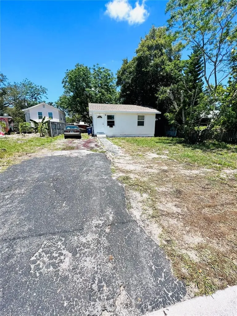 4201 35th Avenue N St Petersburg FL 33713