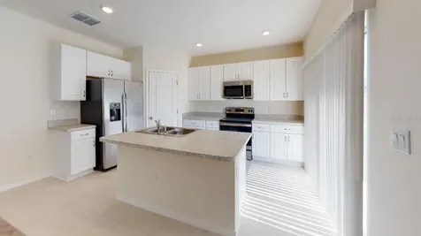 33870 Sky Blossom Circle Leesburg FL 34788