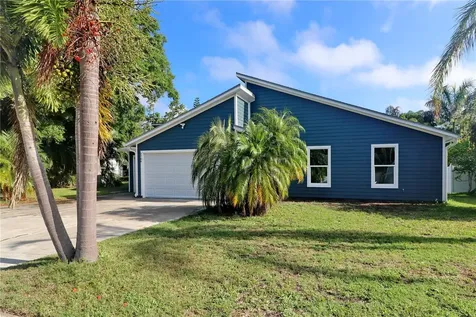 4706 36th Avenue W Bradenton FL 34209