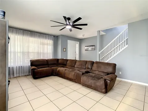 2333 Meadow Oak Circle Kissimmee FL 34746
