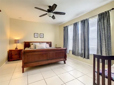 2333 Meadow Oak Circle Kissimmee FL 34746