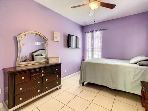 2333 Meadow Oak Circle Kissimmee FL 34746