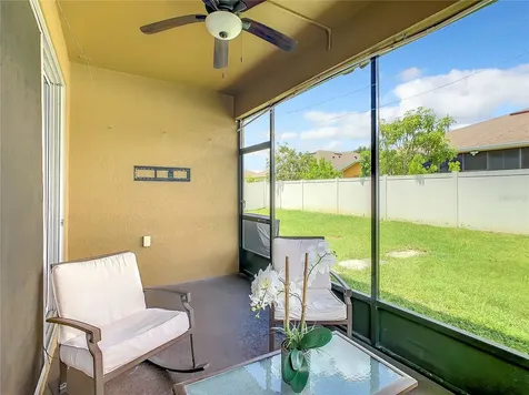 2333 Meadow Oak Circle Kissimmee FL 34746