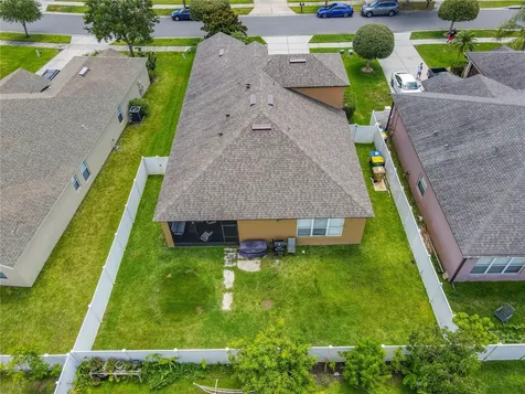 2333 Meadow Oak Circle Kissimmee FL 34746
