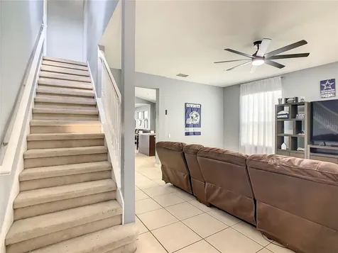 2333 Meadow Oak Circle Kissimmee FL 34746