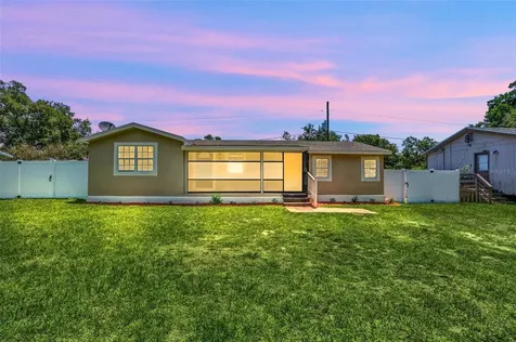 1225 Pecan Street Kissimmee FL 34744