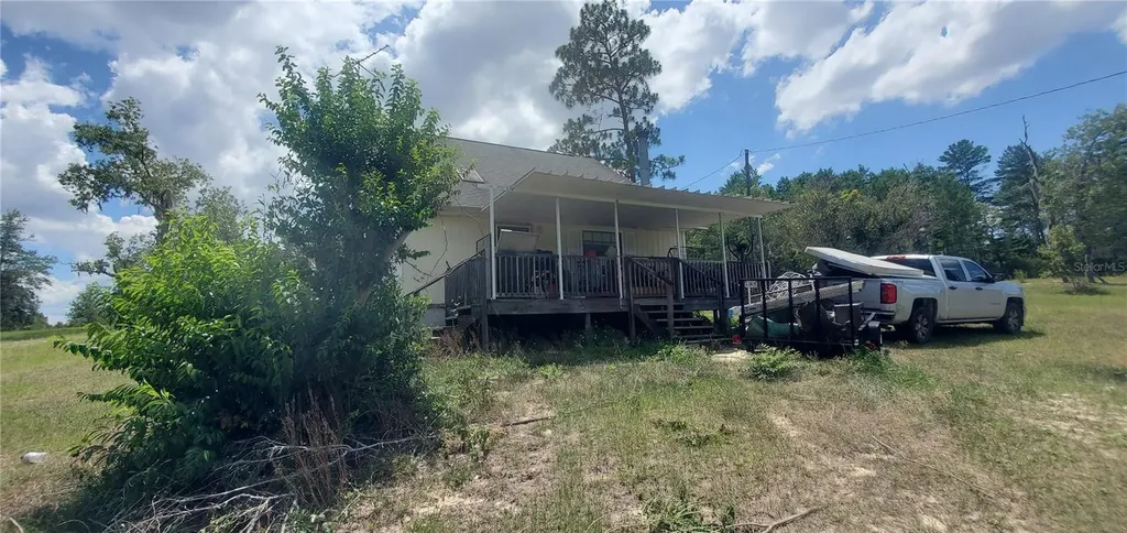 19717 SW 179th Place Archer FL 32618