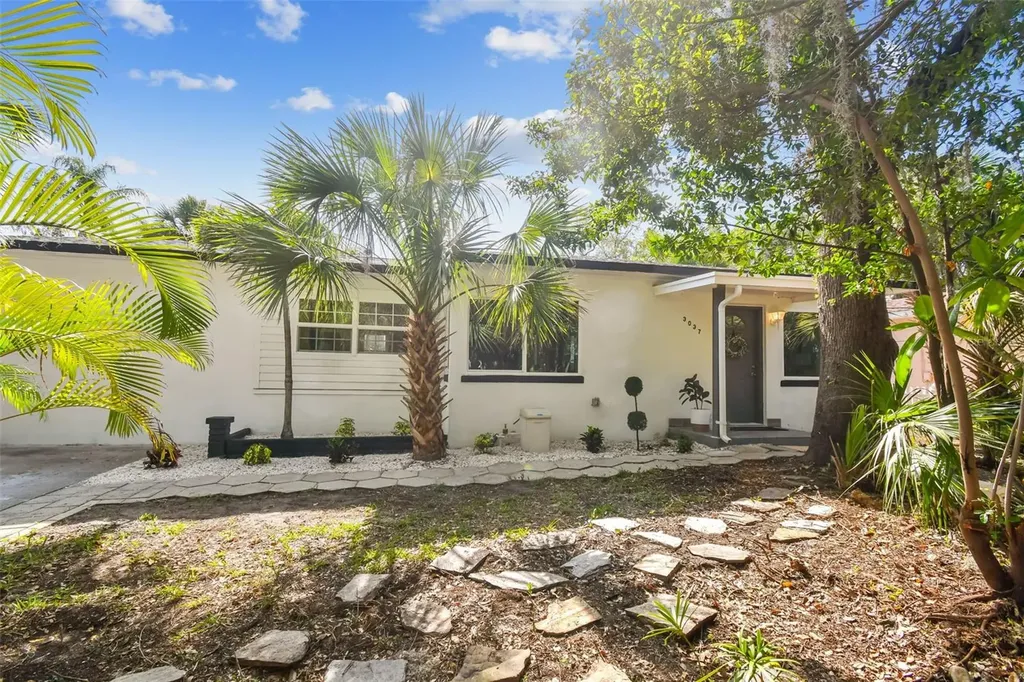 3037 51st Street S Gulfport FL 33707