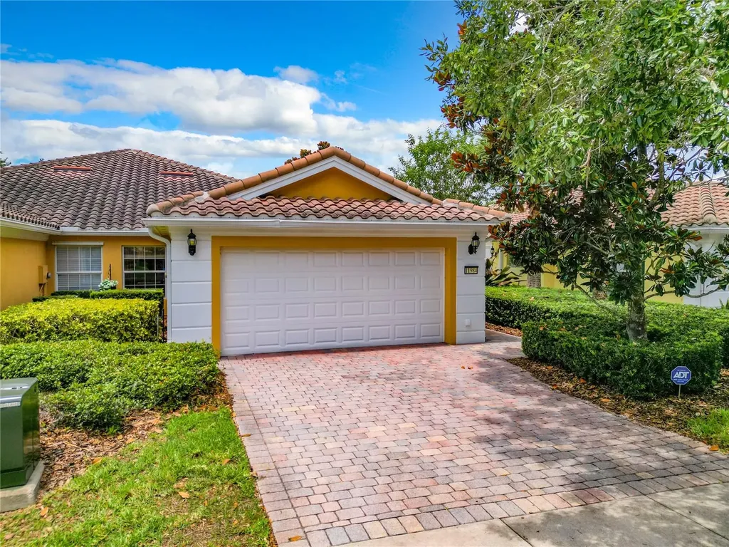 11984 Kajetan Lane Orlando FL 32827