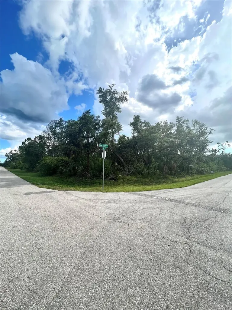 18235 Vardon Avenue Port Charlotte FL 33948