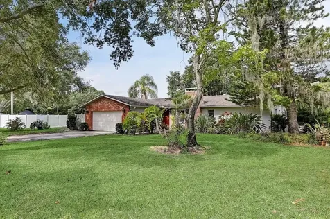 3803 Ironwood Court Sarasota FL 34243